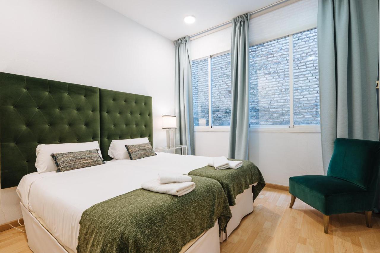 Homeyseville-amazing Views Cathedral Tomas De Ibarra - 8 Pax, Parking Optional Seville