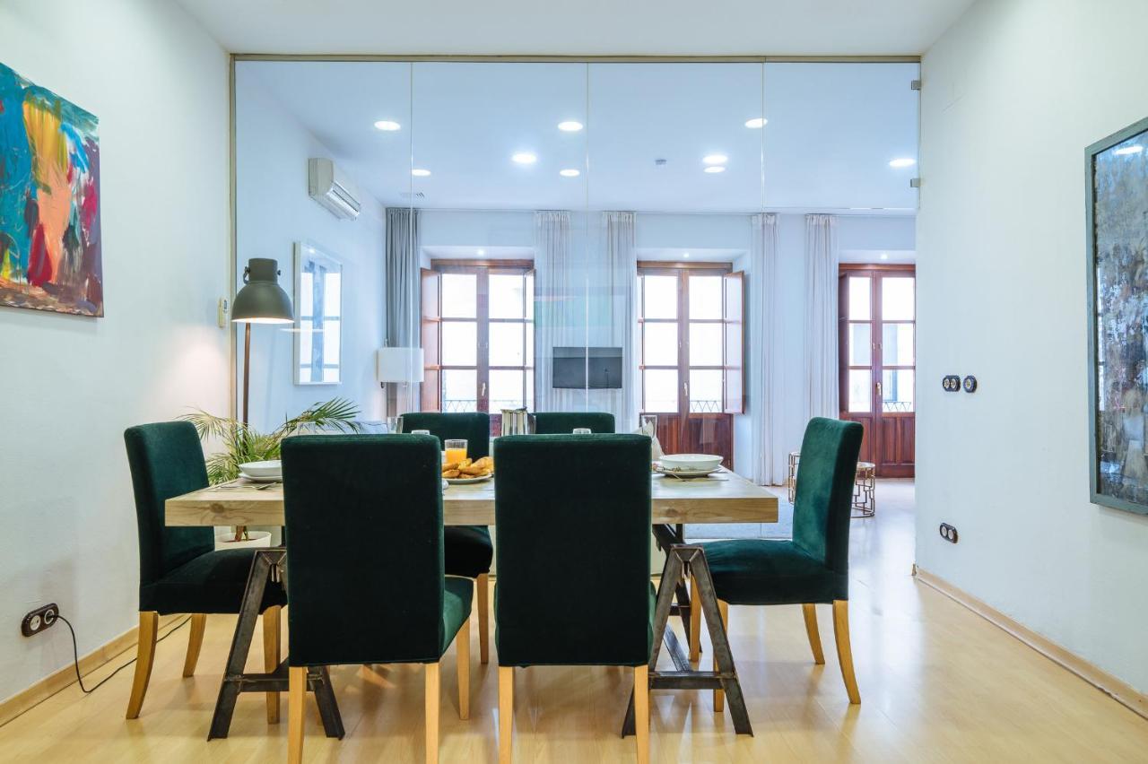 Apartment Homeyseville-amazing Views Cathedral Tomas De Ibarra - 8 Pax, Parking Optional Seville