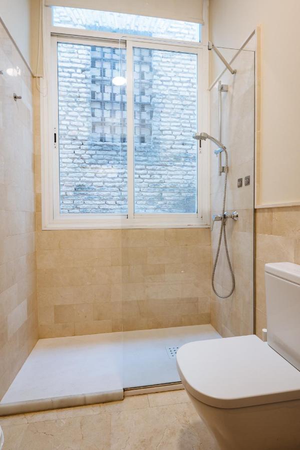 Apartment Homeyseville-amazing Views Cathedral Tomas De Ibarra - 8 Pax, Parking Optional *