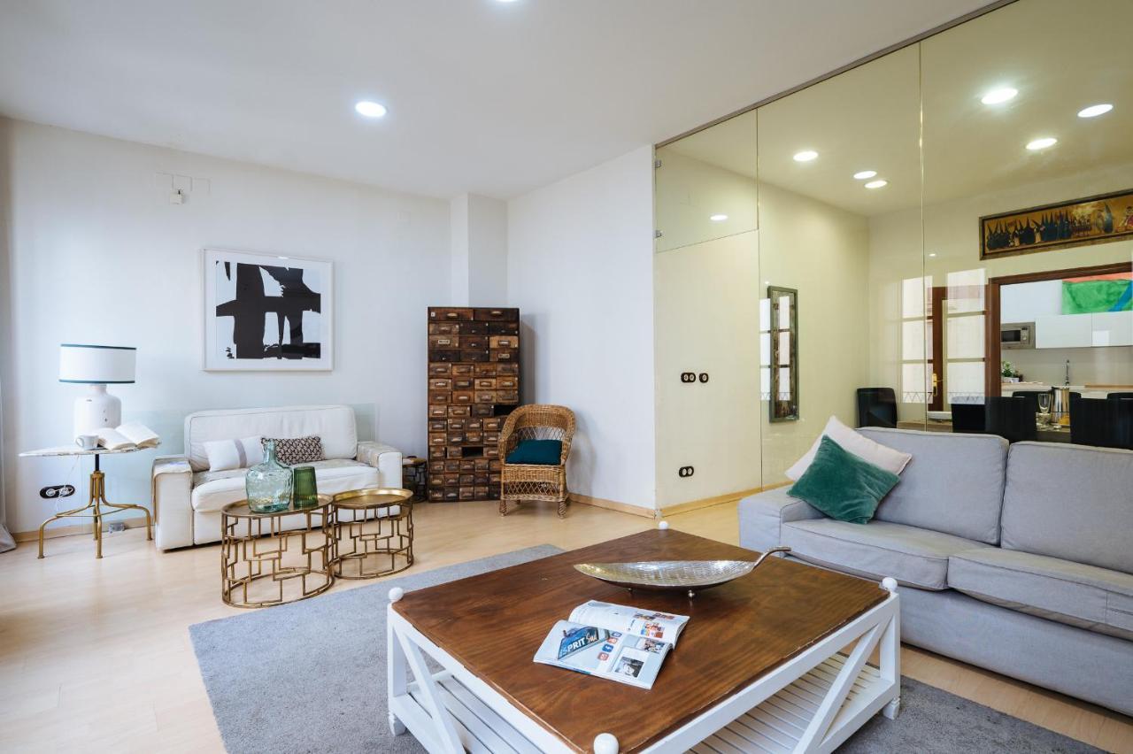 Apartment Homeyseville-amazing Views Cathedral Tomas De Ibarra - 8 Pax, Parking Optional *
