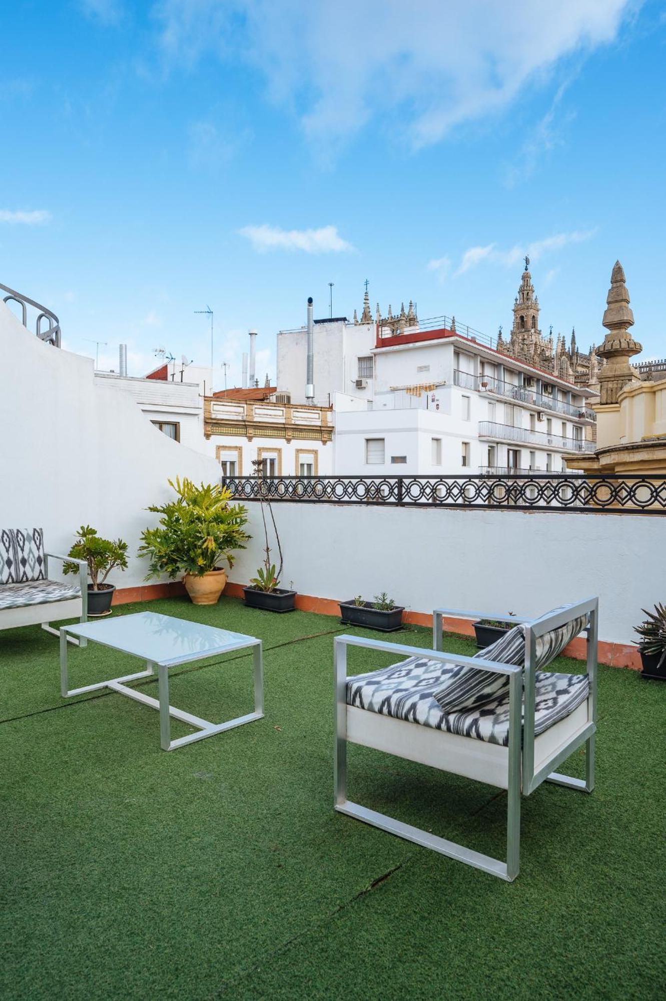 Homeyseville-amazing Views Cathedral Tomas De Ibarra - 8 Pax, Parking Optional Apartment Seville
